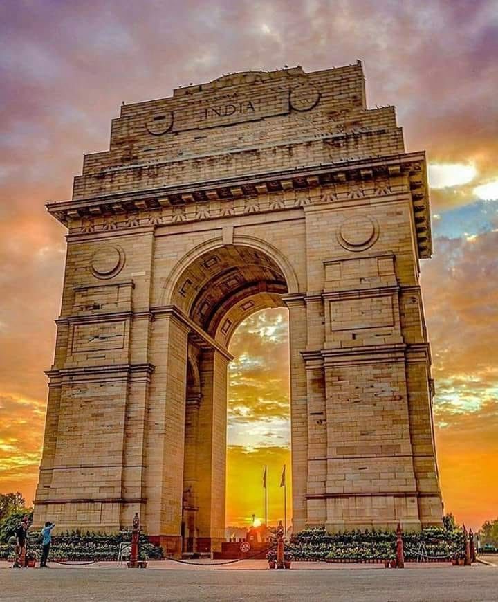 INDIA GATE